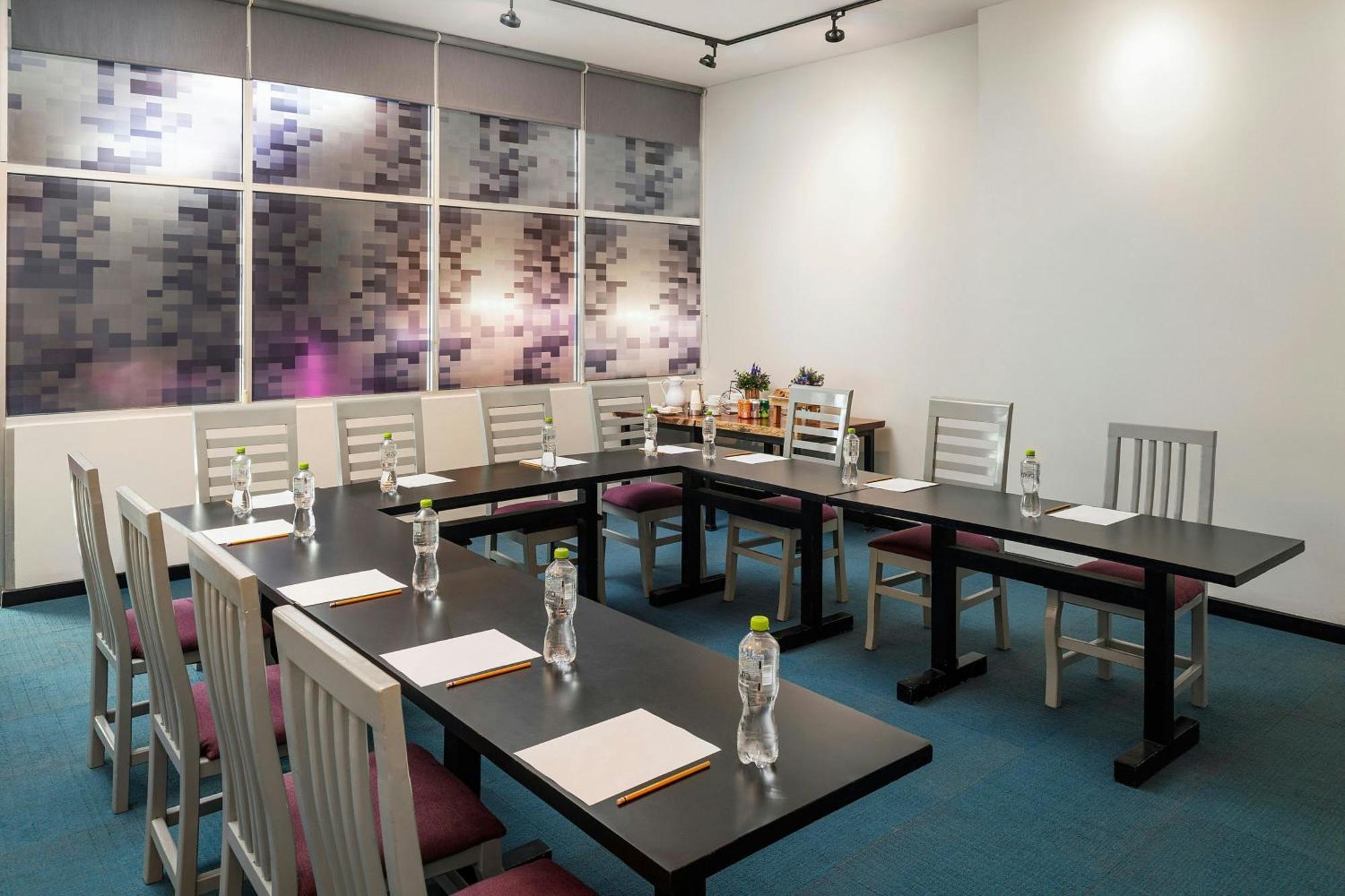 Renovated Aloft Cancún Eksteriør billede