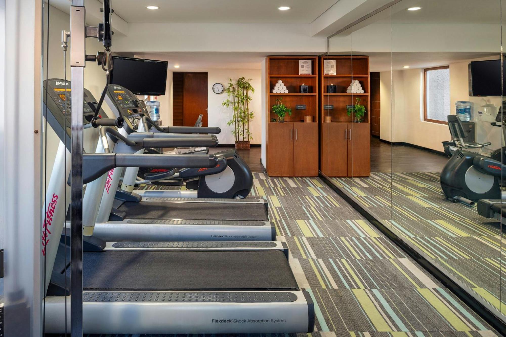 Renovated Aloft Cancún Eksteriør billede