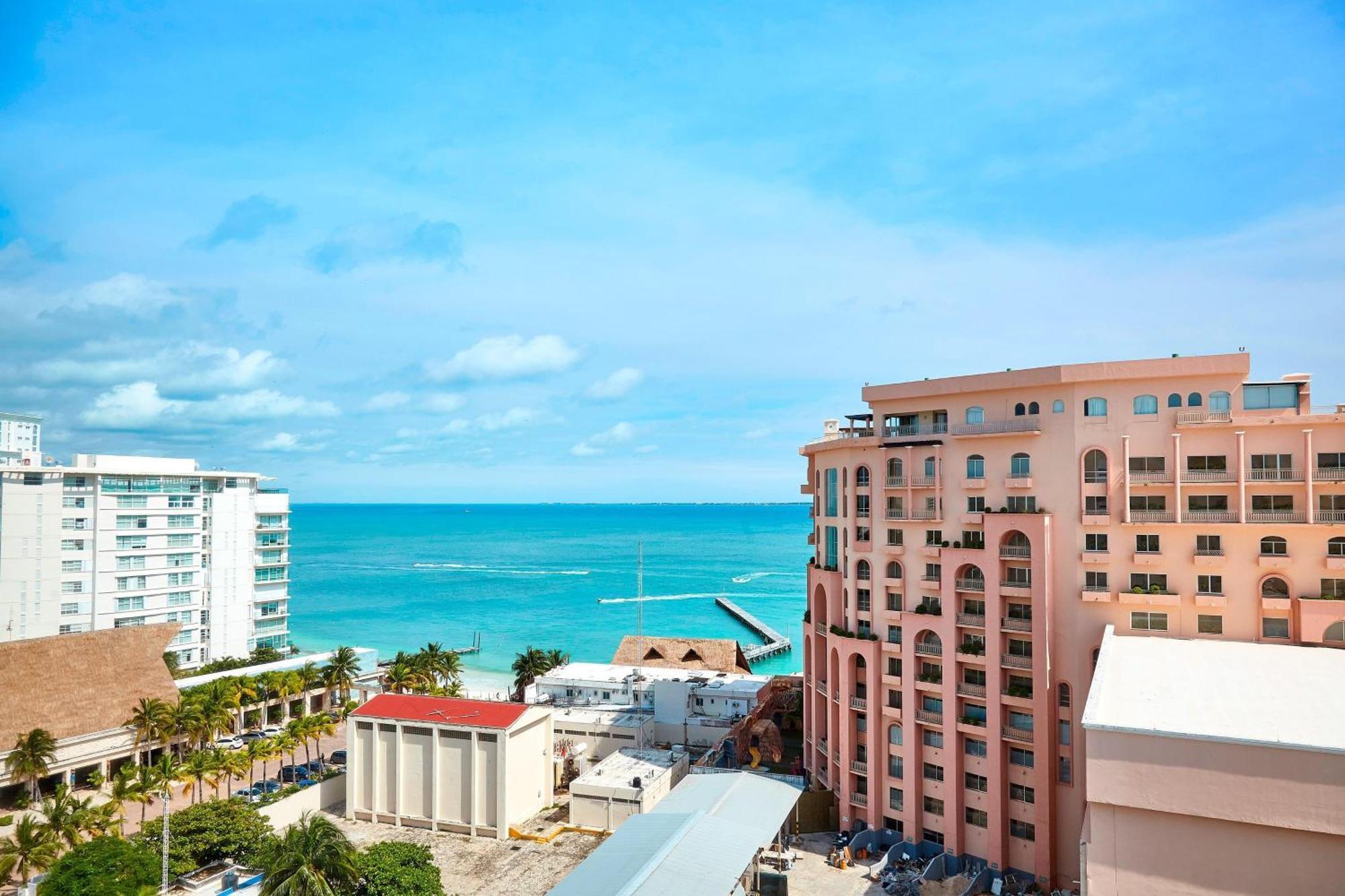 Renovated Aloft Cancún Eksteriør billede