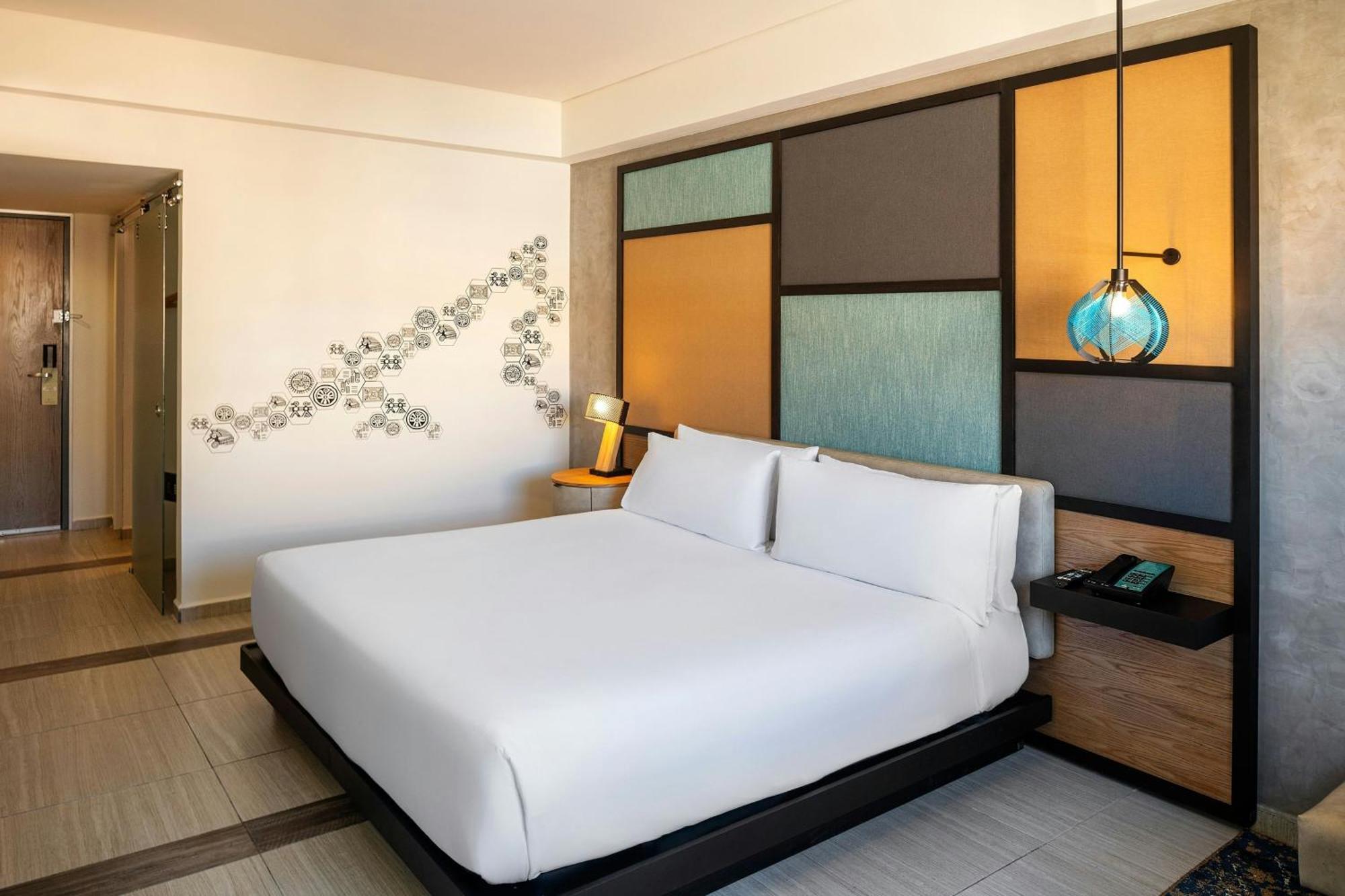 Renovated Aloft Cancún Eksteriør billede