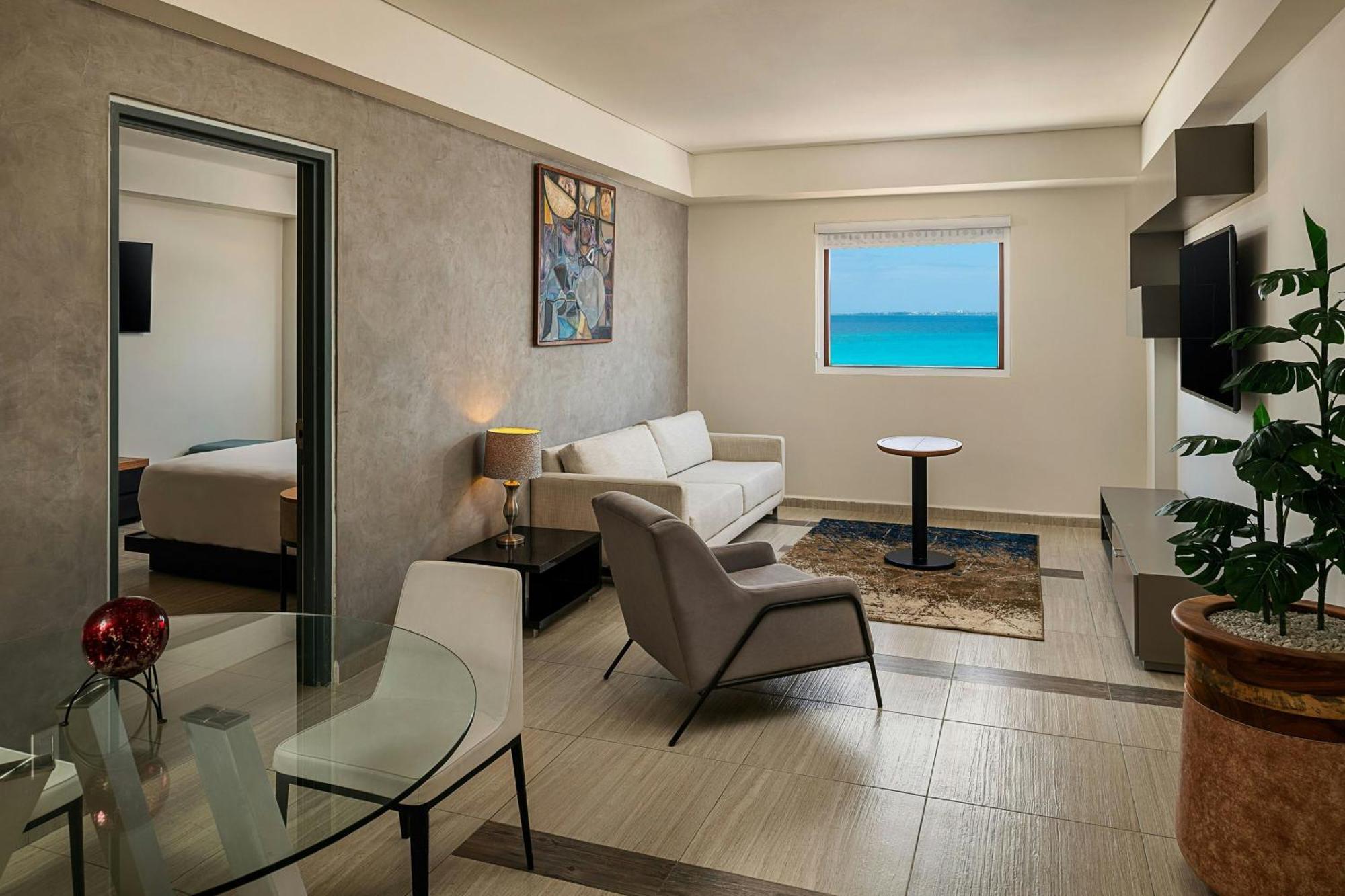 Renovated Aloft Cancún Eksteriør billede